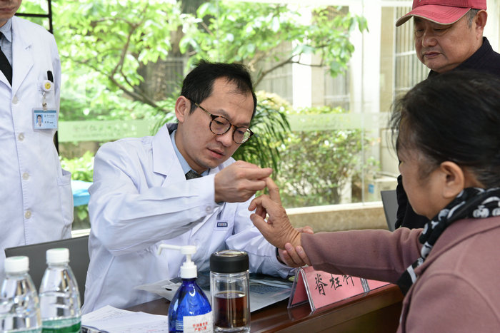 西安红会协作医院揭牌