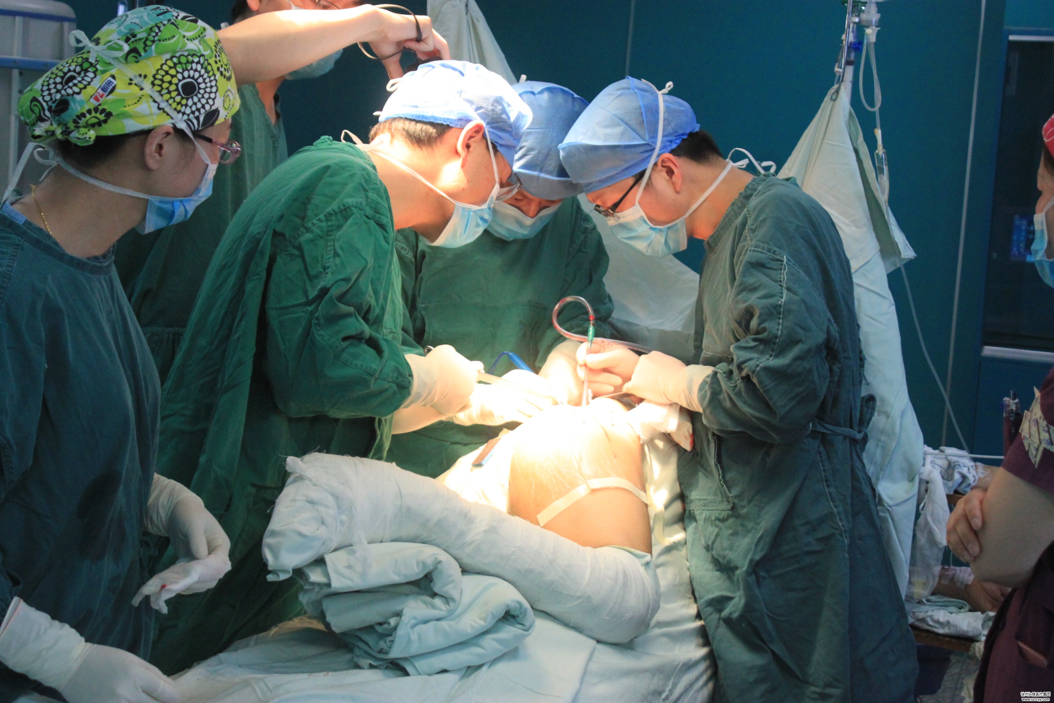 诚信经营结硕果,“sararz”品牌赢口碑