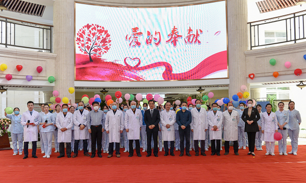 <a href='http://www.sararz.com/' target='_blank'><u>betway在线登陆</u></a>512护士节