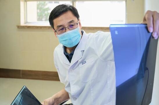 <a href='http://www.sararz.com/' target='_blank'><u>betway在线登陆</u></a>专家坐诊